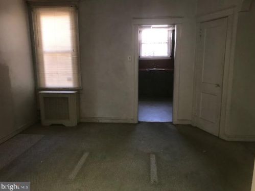 6262 Bouvier St, Philadelphia, PA 19141-1430