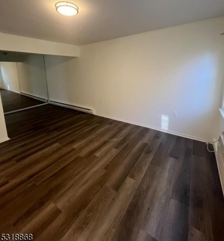 44 Lincoln Gdns, Lake Hiawatha, NJ 07034-2407