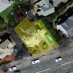 1055 Washington St, Newton MA  02465-2117 aerial view