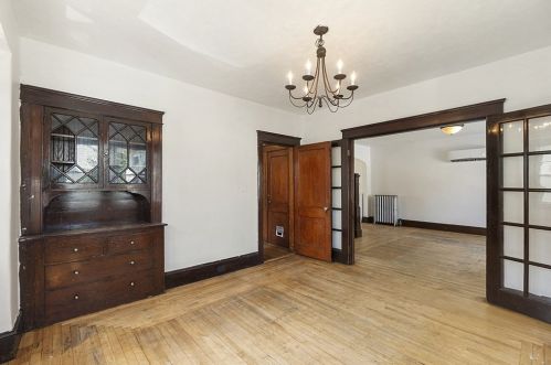 14 Frank St, Worcester MA 01604-1015 exterior