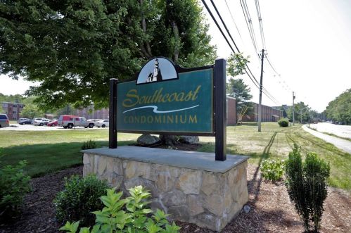 2114 Phillips Rd, New Bedford, MA 02745-2175