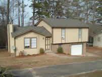 208 Glenvalley Ln, Birmingham AL  35215-1716 exterior