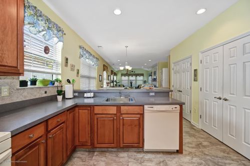 18 Nottingham Way, Jackson Twp NJ 08527-4374 exterior