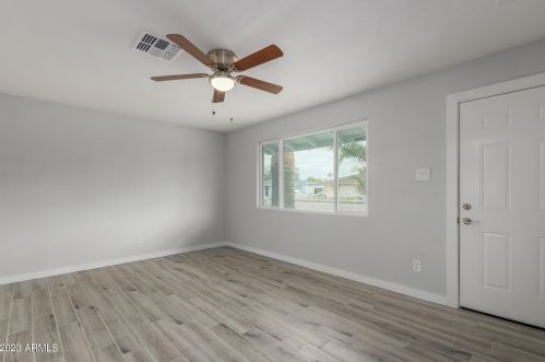 1728 32nd Pl, Phoenix AZ  85008-3856 exterior