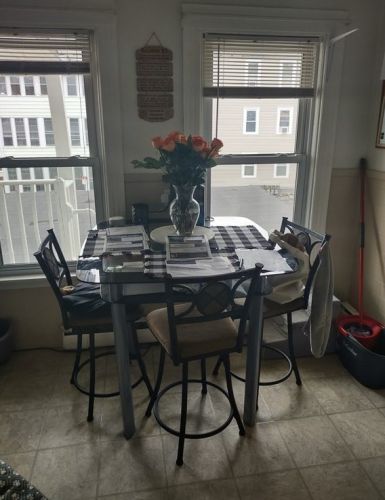 39 Eastern Ave, Worcester MA 01605-3046 exterior