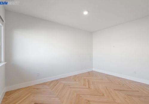 13095 Neptune Dr, San Leandro CA  94577-3130 exterior