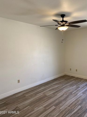 3830 Crittenden Ln, Phoenix AZ  85019-4012 exterior