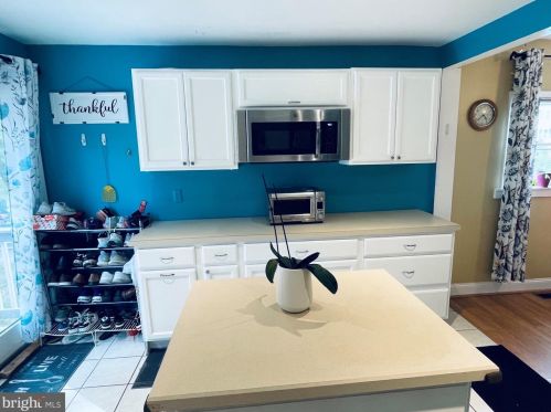 512 Pennsylvania Ave, West Deptford NJ 08063-1224 exterior