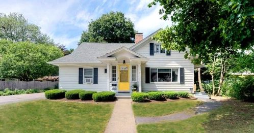 19 Highland Ter, Worcester, MA 01602-4201