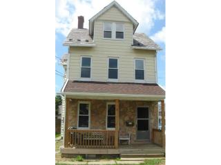 1349 High St, Bethlehem PA  18018-2535 exterior