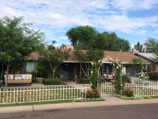 3824 48 Pl, Phoenix AZ  85044-1210 exterior