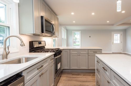 27 Canobieola Rd, Methuen MA  01844-1606 exterior