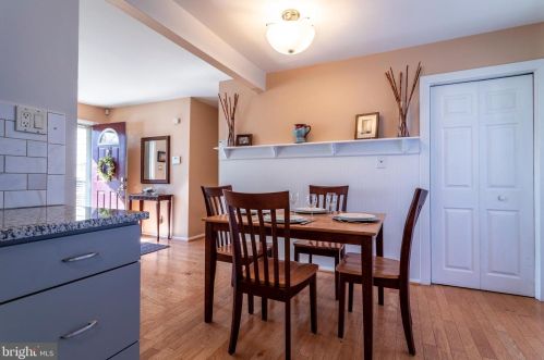 166 Frd Ave, West Deptford NJ 08096-5034 exterior