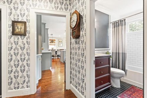 119 Rhinecliff St, Arlington MA 02476-7332 exterior