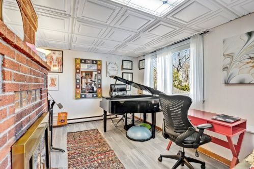 51 Rdg St, Arlington MA 02474-1706 exterior