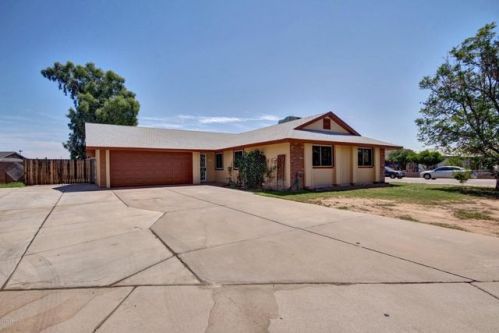 2331 68th Dr, Phoenix, AZ 85035-2618