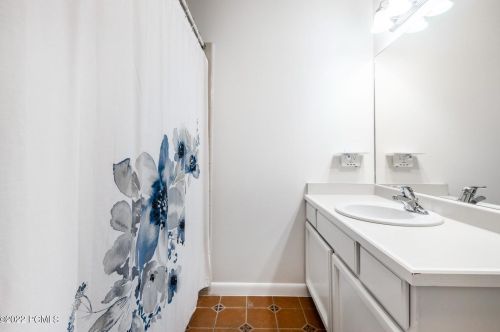 3073 Fawn Dr, Park City UT 84098-5368 exterior