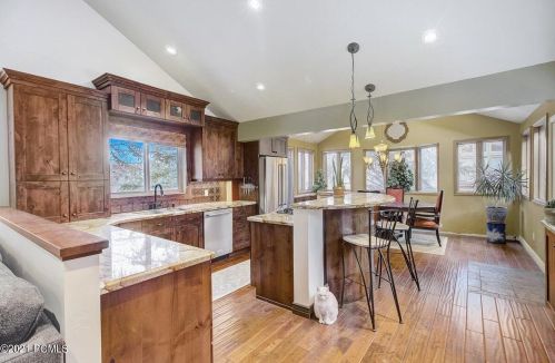 1492 Mdw Loop Rd, Park City UT 84098-5941 exterior