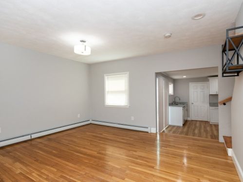 192 Washington Ave, Chelsea MA 02150-3903 exterior