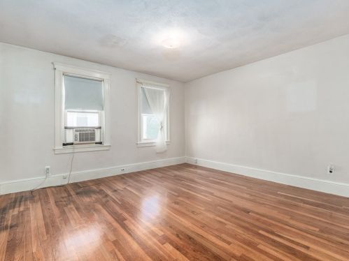 217 Chelsea St, Everett MA 02149-3544 exterior