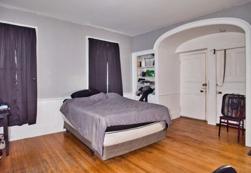 56 6th St, New Bedford MA 02740-6118 exterior