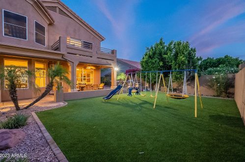 1368 Desert Flower Ln, Phoenix AZ  85048-5928 exterior