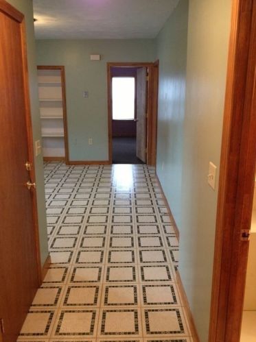 41 Godfrey St, Taunton MA 02780-7031 exterior