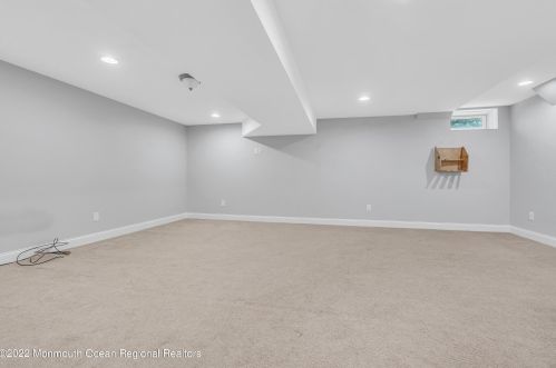 92 Brookfield Dr, Jackson Twp NJ  08527-3876 exterior