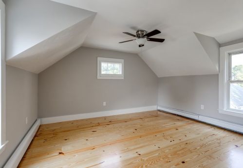 8 Latisquama Rd, Southborough MA 01772-1606 exterior