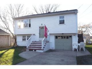 150 Cottonwood St, Fairhaven MA  02719-2273 exterior