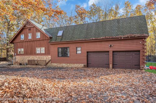 218 Chandler Rd, Jackson Twp NJ  08527-4339 exterior