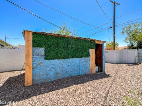 2725 Alice Ave, Phoenix AZ 85021-4112 exterior