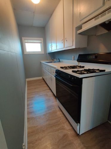 53 Almy St, Fall River MA 02720-2711 exterior