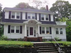 146 Oliver Rd, Newton, MA 02468-2321