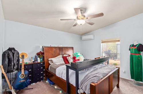 42010 3 St, Phoenix AZ 85086-7300 exterior