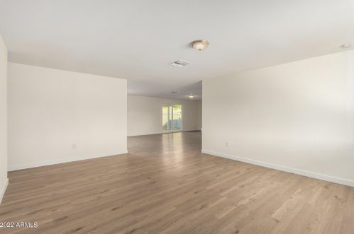 6126 Encanto Blvd, Phoenix, AZ 85035-2814