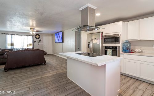 2225 61 Dr, Phoenix AZ 85033-4113 exterior