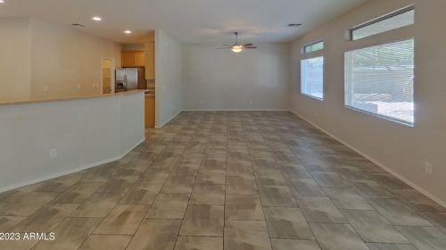 2017 Carter Rd, Phoenix AZ  85041-6556 exterior