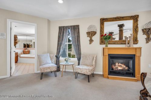 1 Highland Dr, Jackson Twp NJ 08527-1213 exterior