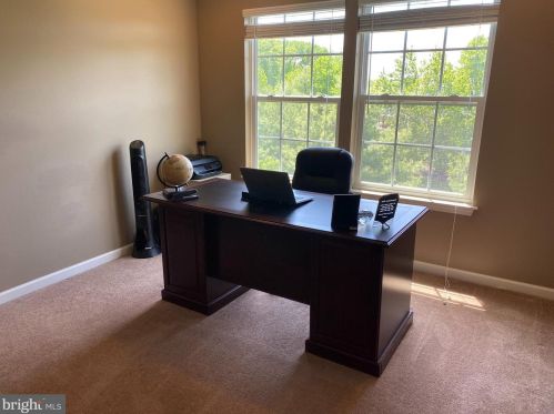 618 Sweetgum Ln, West Deptford NJ  08096-5565 exterior