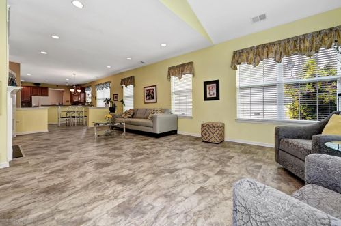 18 Nottingham Way, Jackson Twp NJ 08527-4374 exterior