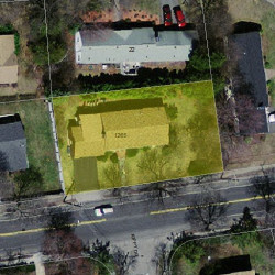 1265 Beacon St, Newton MA 02468-1736 aerial view
