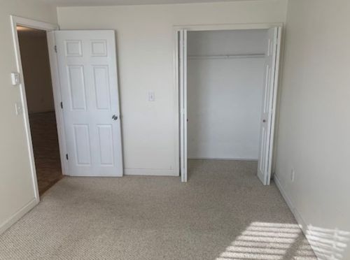 11 Gibbs St, Worcester MA 01607-1453 exterior