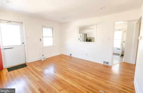 924 Belmont Ave, Camden NJ 08108-3221 exterior