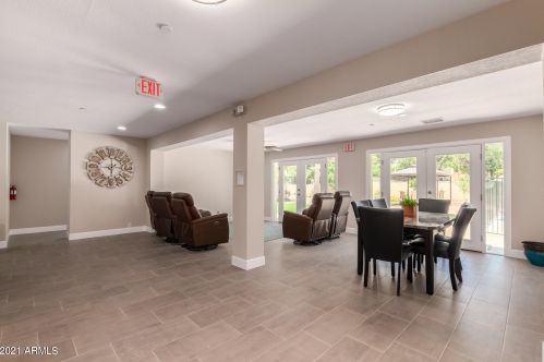 8007 7th Ave, Phoenix AZ  85021-5613 exterior