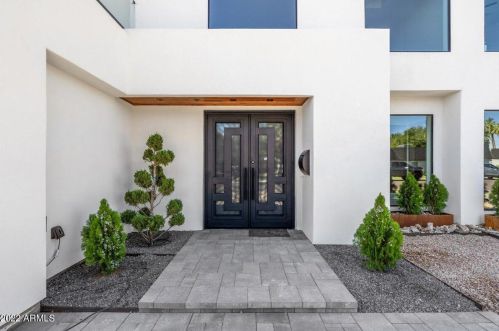 3120 Coolidge St, Phoenix AZ  85016-5033 exterior