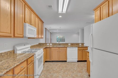 65 Chesterfield Dr, Jackson Twp NJ 08527-6325 exterior