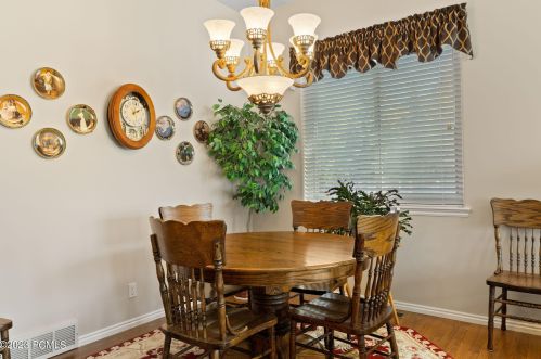 1729 Silver Spg, Park City UT 84098-6033 exterior