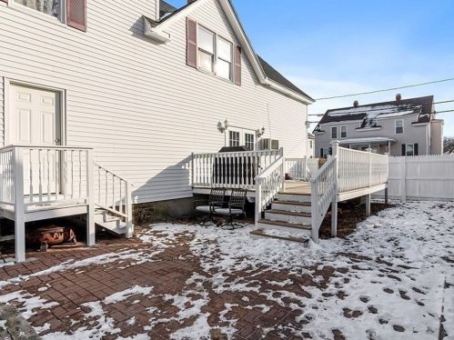 159 Weare St, Lawrence MA 01843-3646 exterior