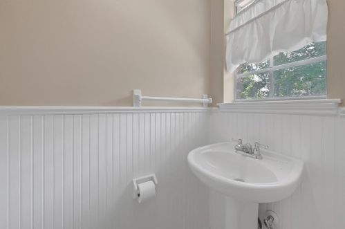 2210 Belmont Dr, Richmond TX 77469-5502 exterior